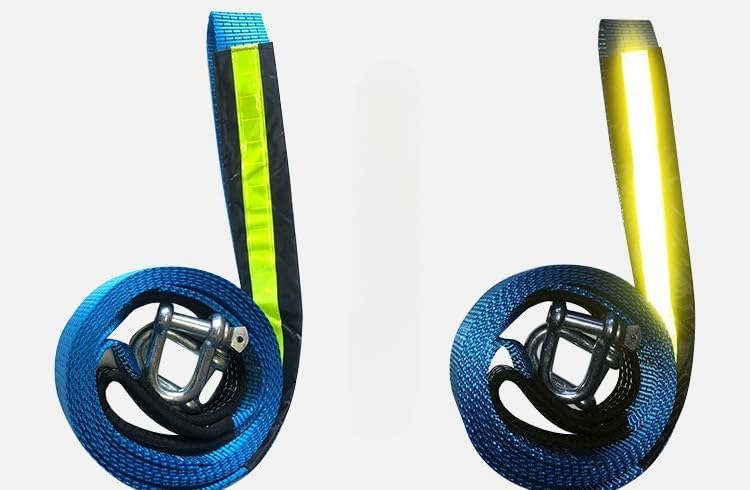 Heavy Duty Tow Strap with Safety Metal Hooks 5M, 8T Strong Break strengthened Blue Nylon Shackle Towing Rope for for Vehicle Recovery in Roadside Emergency