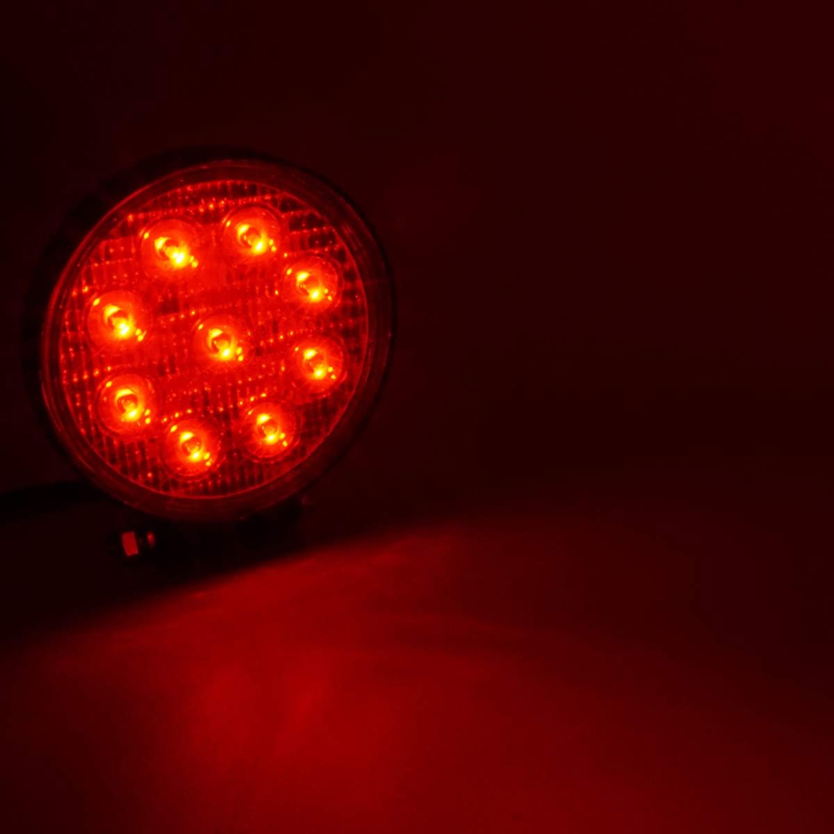 27W Spot Red Round Work LED Light Fog Offroad Off Road Lights Driving Lamp Waterproof for Hunting Pickup UTV Truck Car Boat SUV Boat 4WD ATV 12V 24V 4x4 Tractor Motorcycle(2pcs)