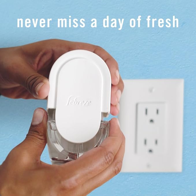 Febreze Plug-In Air Freshener, Odor-Fighting Scented Oil Refill, Air Fresheners for Home and Bathroom and Kitchen, Long Lasting for Strong Odors, Linen & Sky Scent, 0.87oz Refills, 3 Count (Pack of 1)