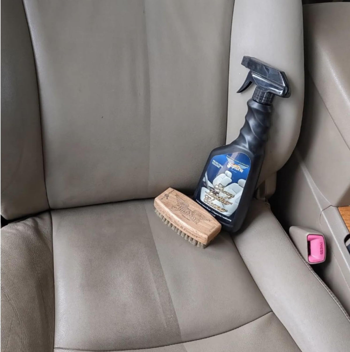 Spray Leather Cleaner with Glycerine Spray, pH Balanced, Safely Cleans and Restores, 17 fl oz