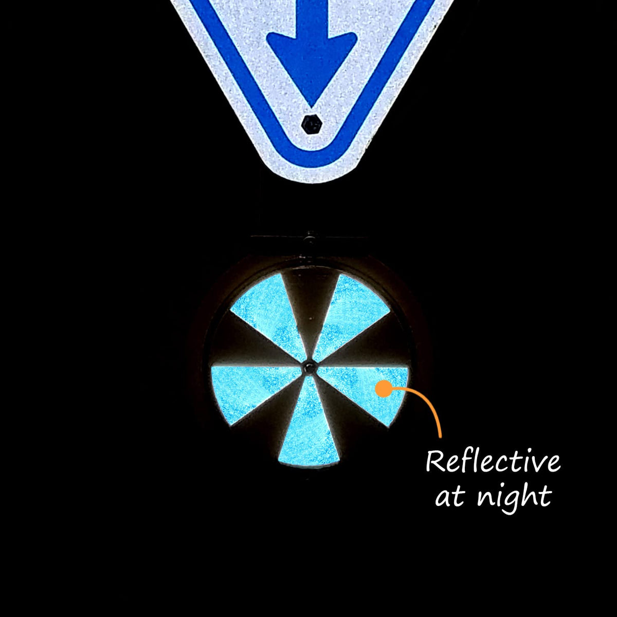 SmartSign Ice Alert Indicator Sign - 6 inch Diameter, Temperature-sensitive Mountable Roadway Reflector, Medical Grade Polycarbonate, Grey, Blue and White, Made in USA