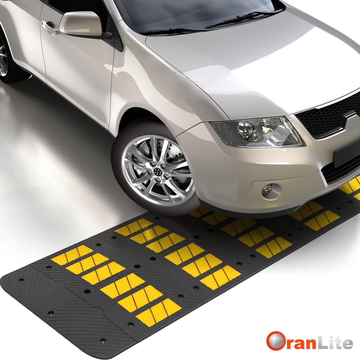 35" inch Width Speed Humps Rubber Speed Bumps for Saftey Combinable High Visibility Durable Ramps, Garage Speed Bump for Asphalt Concrete Gravel Driveway (Middle Part 1 Pack)