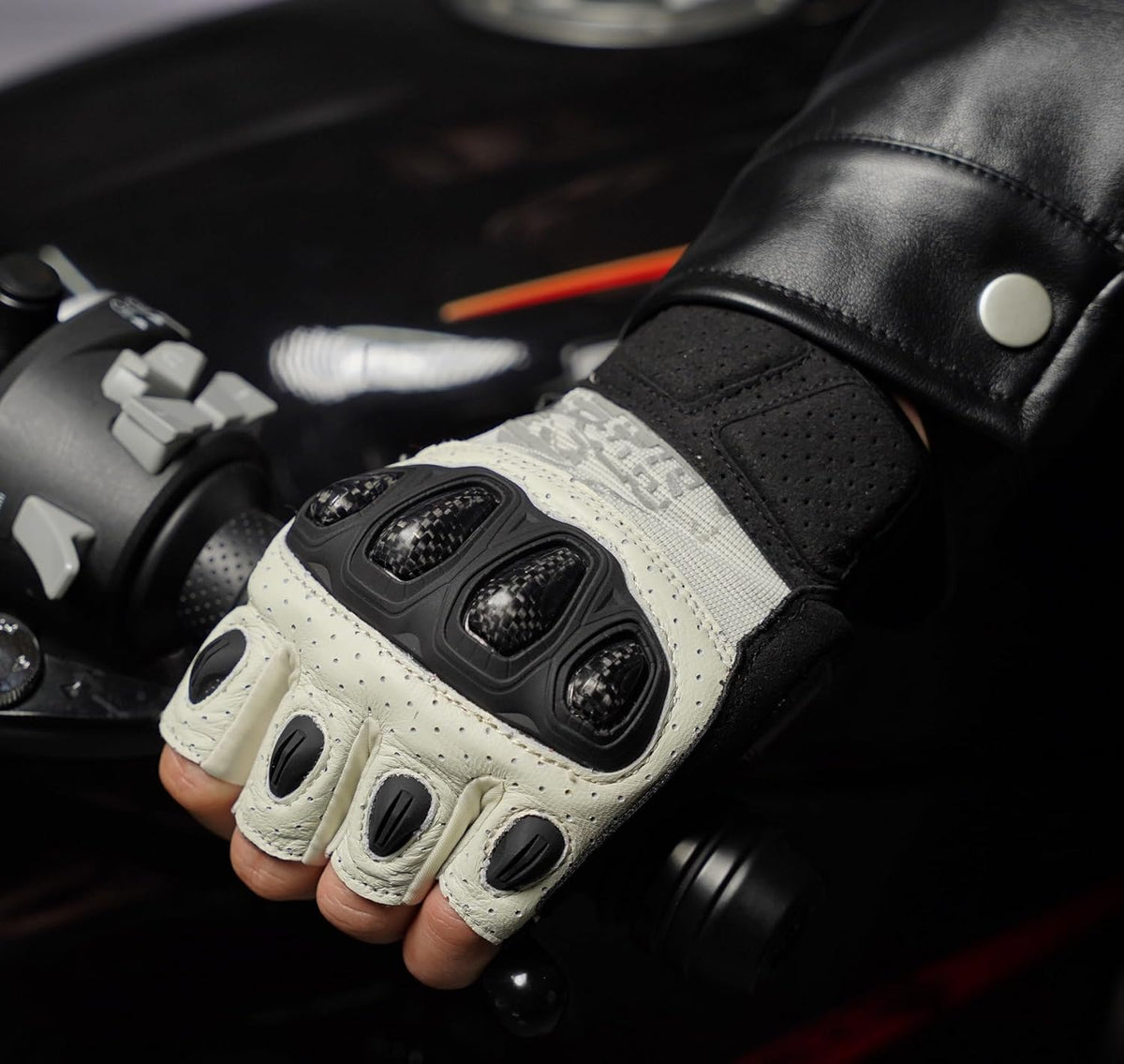 Seibertron SPS Series Touchscreen Motorcycle Motocross BMX ATV MTB Bicycle Cycling Full or Half Finger Gloves Adult and Youth